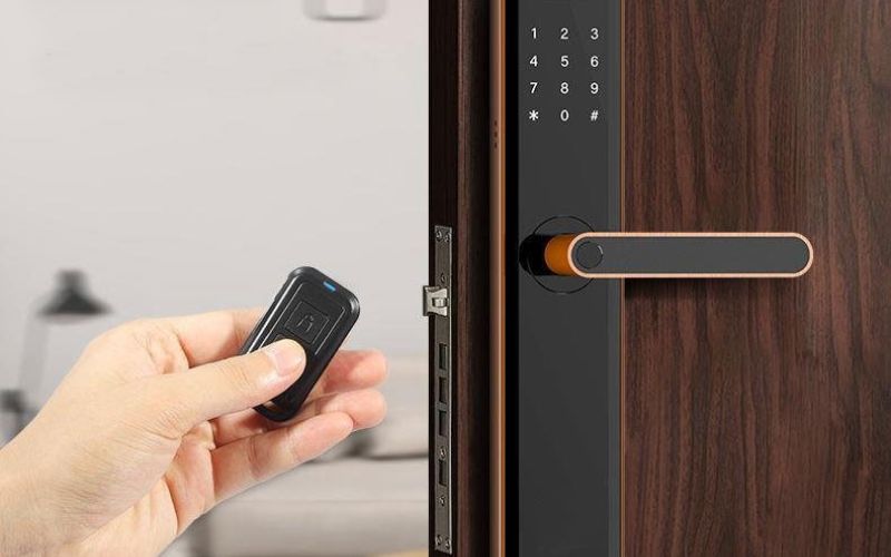 chọn khóa điện tử có mức độ bảo mật cao